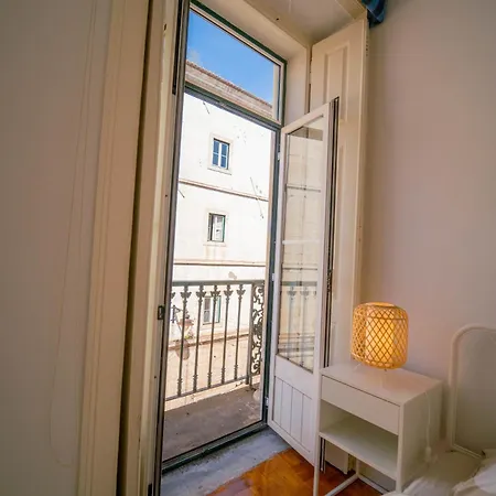On Calcada Do Combro, Location Habitación en casa particular Lisboa