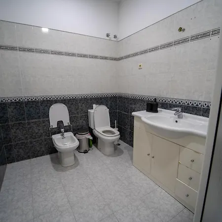 Privatunterkunft On Calcada Do Combro, Location Lissabon
